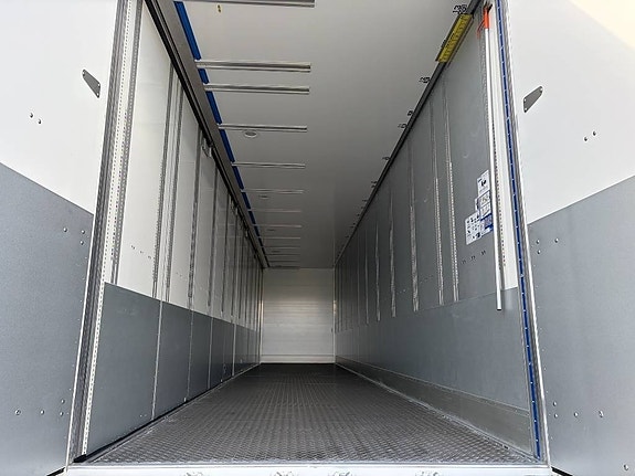 Ekeri Skåptrailer öppningsbar sida HCW47K 5 of 8