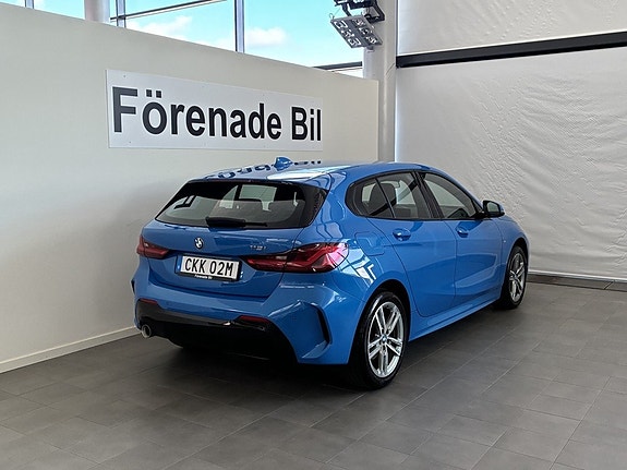 BMW 118i 13 of 14