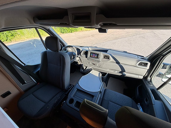 Opel Movano 5 of 10