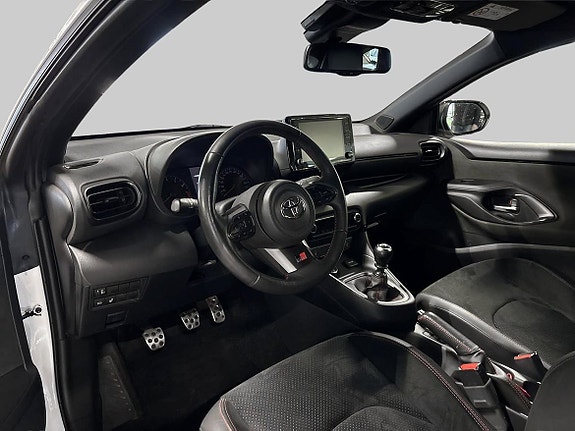 Toyota GR Yaris 14 of 19