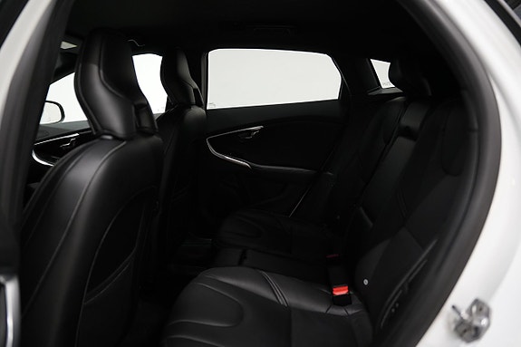 Volvo V40 18 of 21