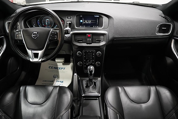 Volvo V40 10 of 21