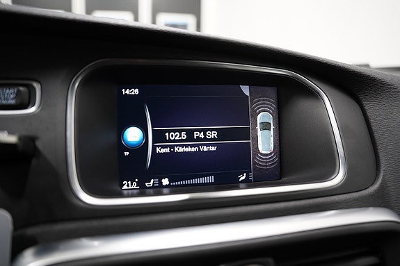 Volvo V40 14 of 21