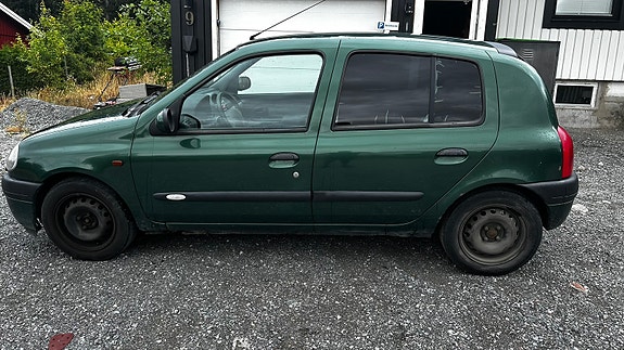 Renault Clio 2 of 4