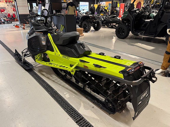 Lynx Xterrain STD 3900 600R E-tec 3 of 4
