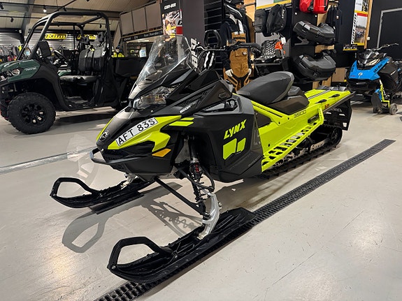 Lynx Xterrain STD 3900 600R E-tec 2 of 4