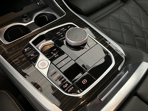 BMW X5 8 of 16