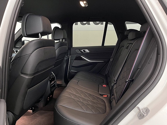 BMW X5 12 of 16