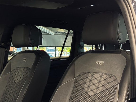 Volkswagen Tiguan Allspace 16 of 28