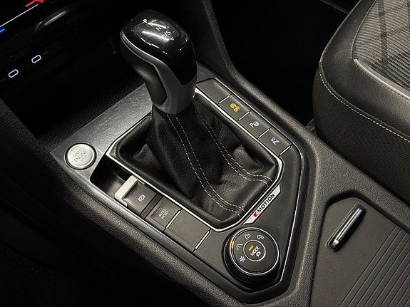 Volkswagen Tiguan Allspace 22 of 28