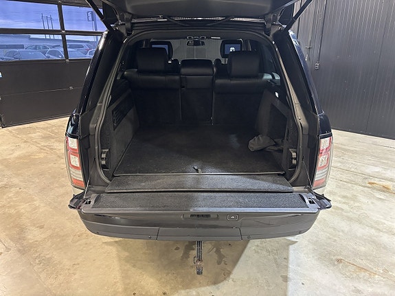 Land Rover Range Rover 25 of 27