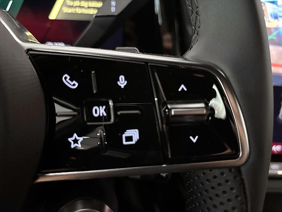 Renault Scenic E-Tech 19 of 19