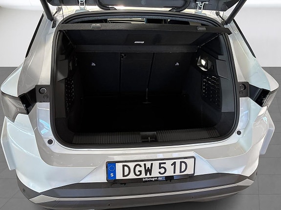 Renault Scenic E-Tech 6 of 19