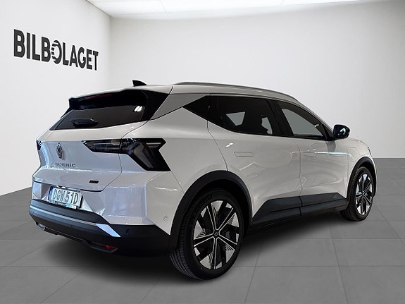 Renault Scenic E-Tech 4 of 19