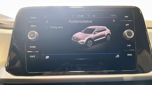 Volkswagen T-Roc 19 of 19