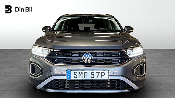 Volkswagen T-Roc 4 of 19