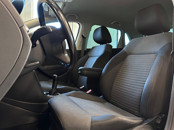 Volkswagen Polo 5 of 17