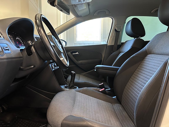 Volkswagen Polo 6 of 17