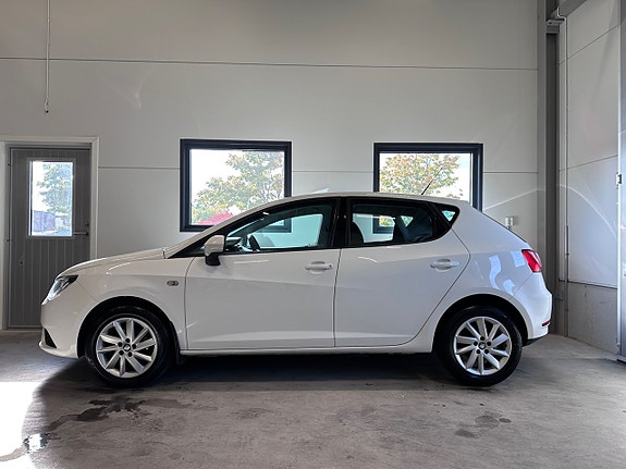 Seat Ibiza 2 of 18