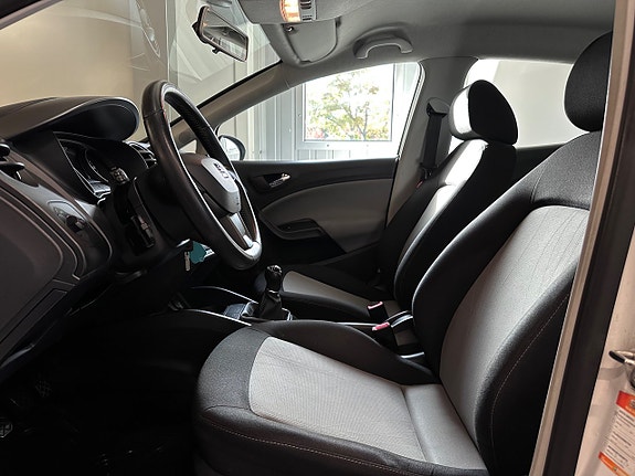 Seat Ibiza 6 of 18