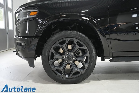 Dodge RAM 1500 15 of 30