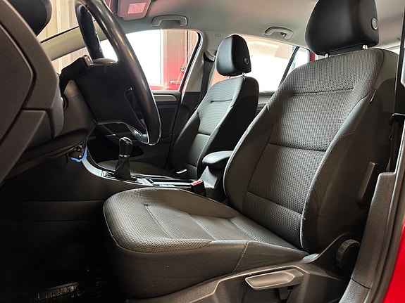 Volkswagen Golf VII 7 of 20