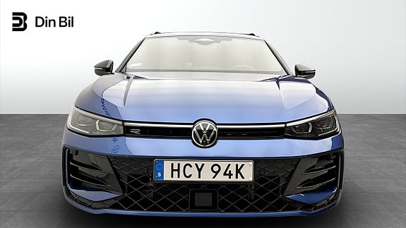 Volkswagen Passat 4 of 13