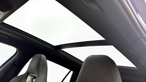 Volkswagen Passat 9 of 13