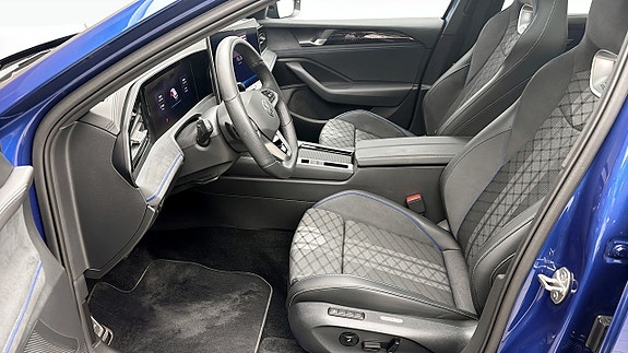 Volkswagen Passat 8 of 13