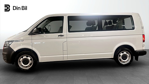 Volkswagen Caravelle 2 of 12
