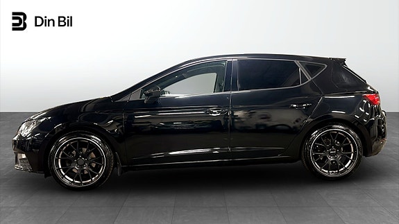 Seat Leon 2 of 12