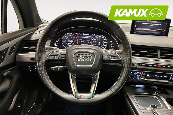 Audi Q7 13 of 26