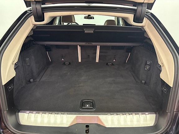 BMW 530e 11 of 26