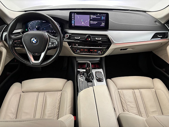 BMW 530e 17 of 26