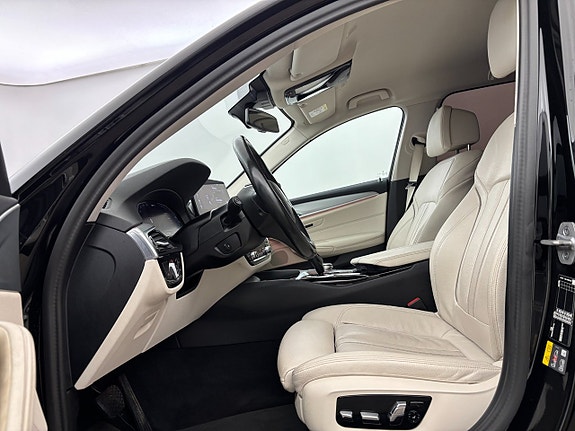BMW 530e 13 of 26