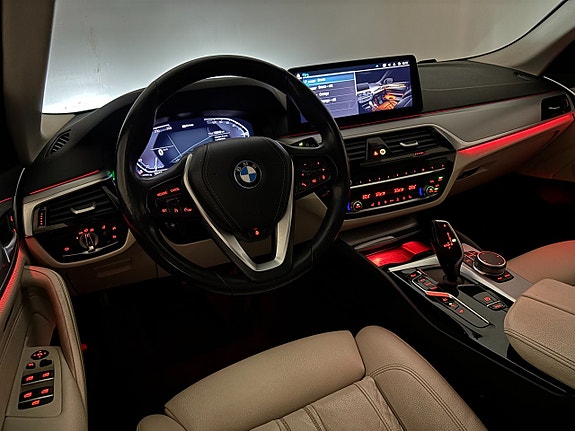 BMW 530e 24 of 26