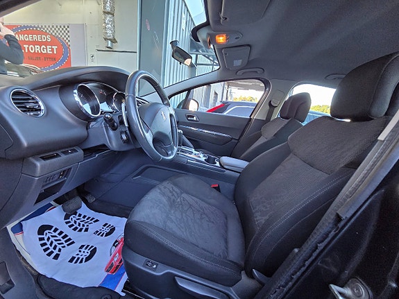 Peugeot 3008 14 of 15