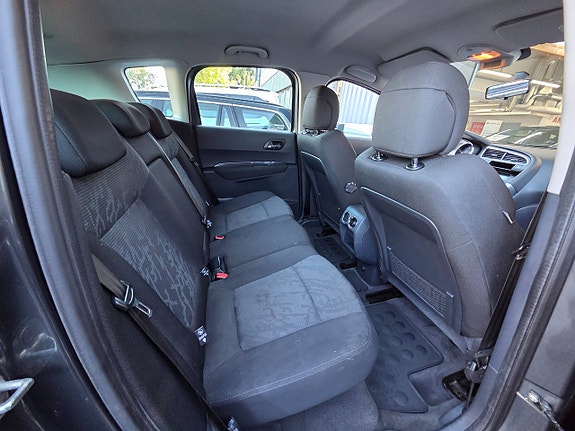Peugeot 3008 11 of 15