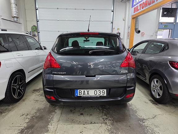 Peugeot 3008 8 of 15