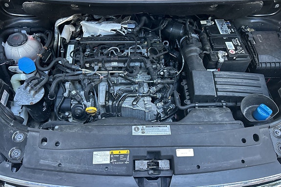 Volkswagen Caddy 25 of 27