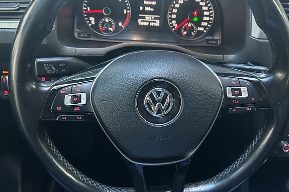 Volkswagen Caddy 10 of 27