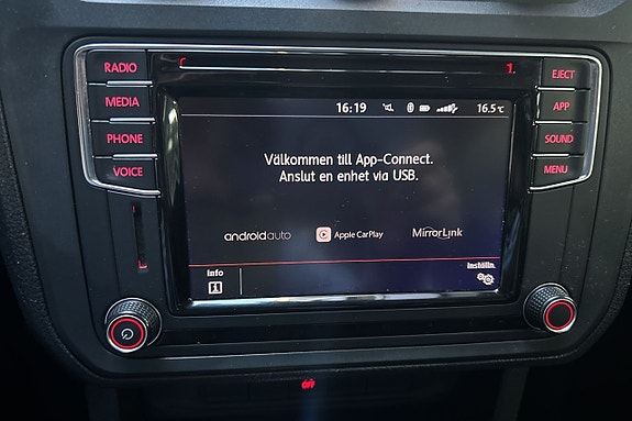 Volkswagen Caddy 9 of 27