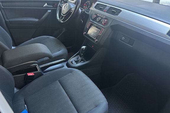 Volkswagen Caddy 17 of 27