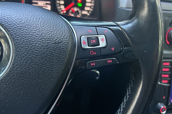 Volkswagen Caddy 13 of 27