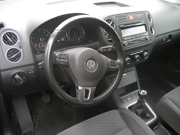 Volkswagen Golf Plus 9 of 19