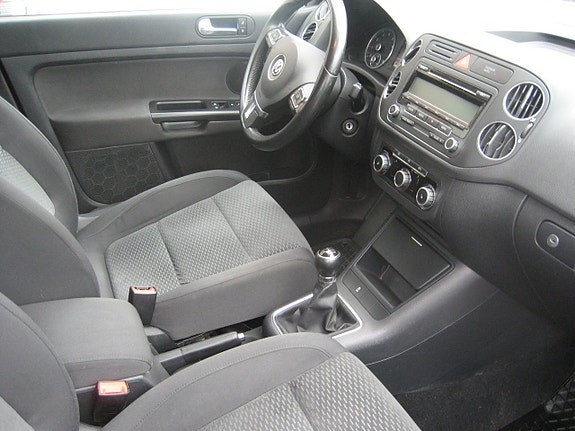 Volkswagen Golf Plus 12 of 19
