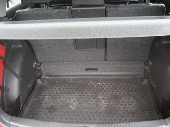 Volkswagen Golf Plus 17 of 19