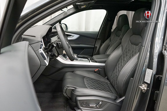 Audi SQ7 14 of 30