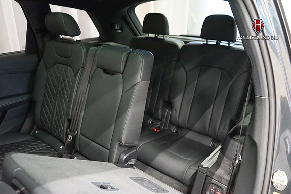 Audi SQ7 18 of 30