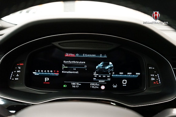 Audi SQ7 23 of 30